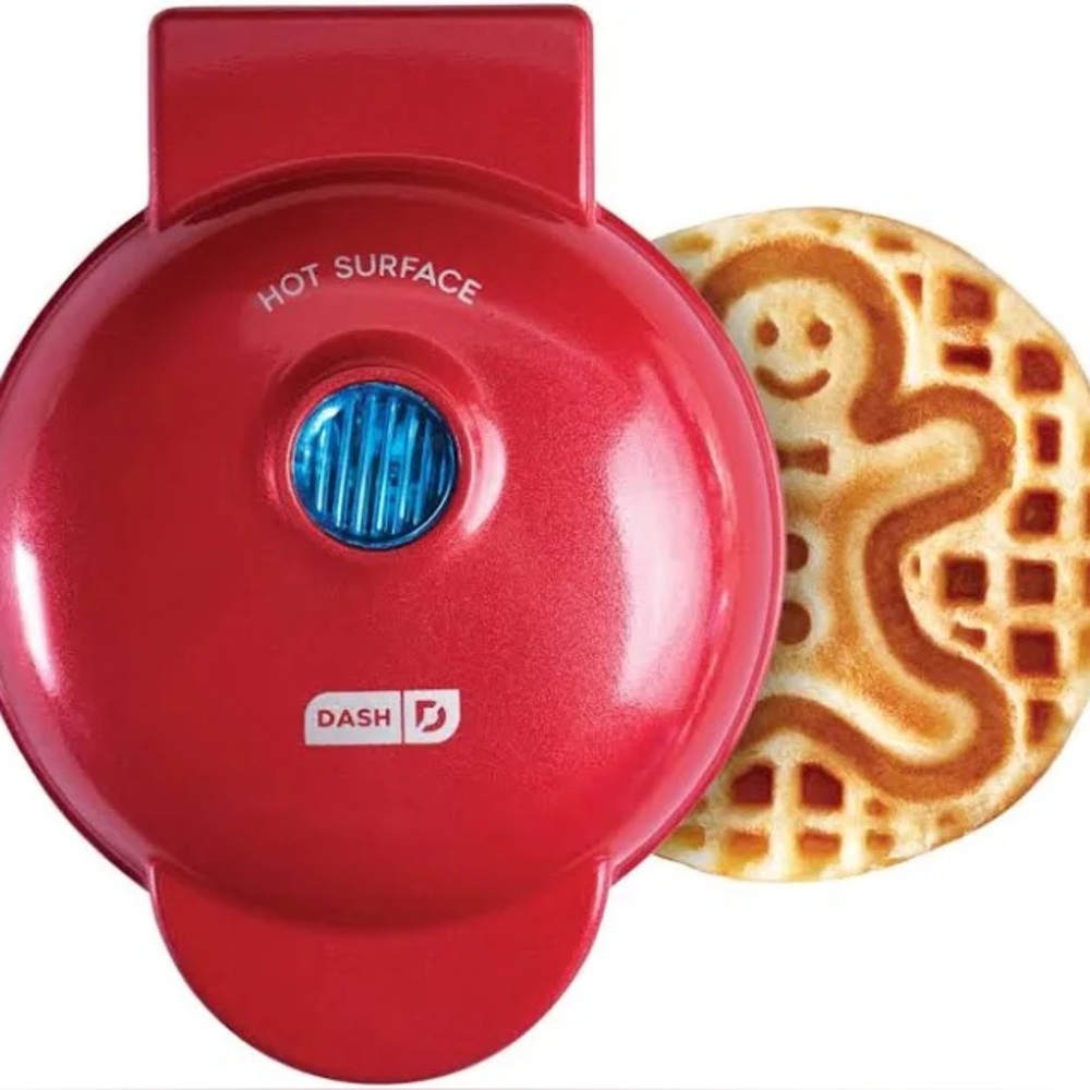 💕DASH Red Gingerbread Man Mini Waffle Maker💕